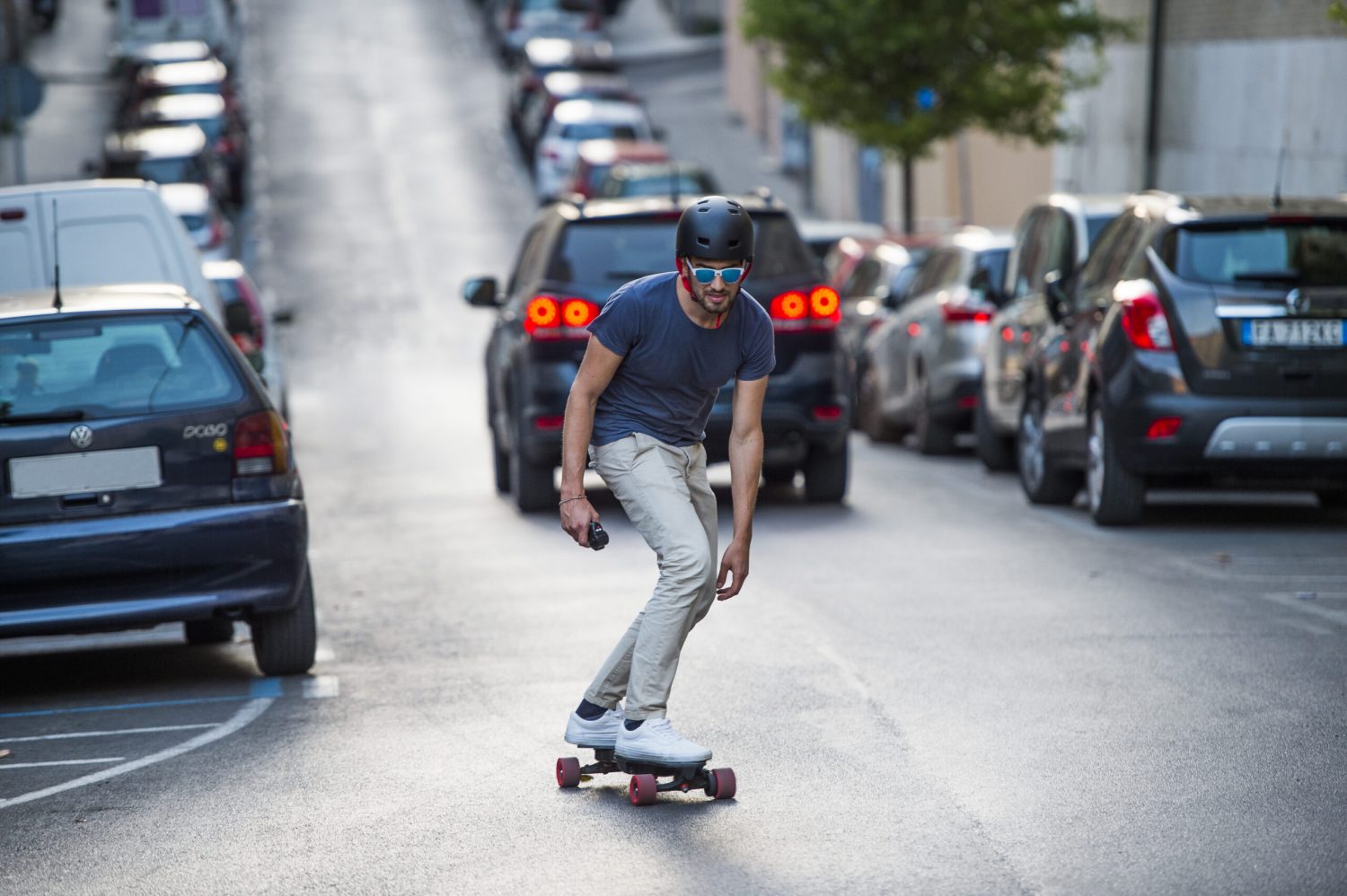 How Do Electric Skateboards and Electric Longboards Work?